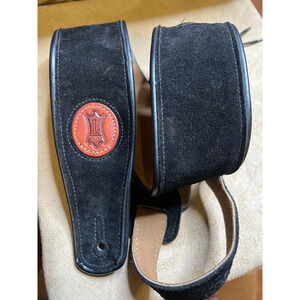 Levy’s Original Logo Black Genuine Suede Leather Guitar Strap vintage